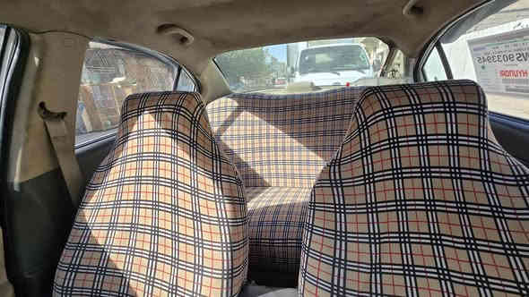 اكسن دبدوب الموديل ٢٠١٠ 
والسيارة فول عادي 
المحرك ١٤  
الگير عادي 
والسيارة بدون ضرر  
وانا صاحبها الشرعي 
كابون بنزين بيها
وهيئة صفر  
غرامات مروريه صفر 
السعر ٩٢ وبيها مجال 
اقرا المنشور زين وخابر 
***********
***********
