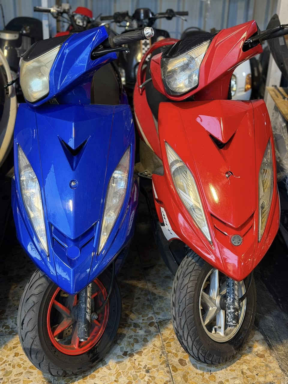 يا الله يالله 

عرض خاص🔥 ( جمعه وسلت فقط ) 

تم تخفيض الاسعار : كافه انواع الدراجات 🔥❤️

عرض نارررر🔥🔥 الاسعار جوه السوك 

العنوان .بغداد شارع الضلال (مجمع يوماها ) 

‭0770 762 8798‬
