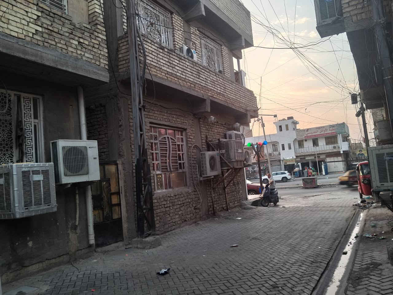 بيت 49 واجهة ونزال 7*7 ب اسمي تحويل مباشر مجاور العمارة أول بيت لاستفسار الاتصال ***********
