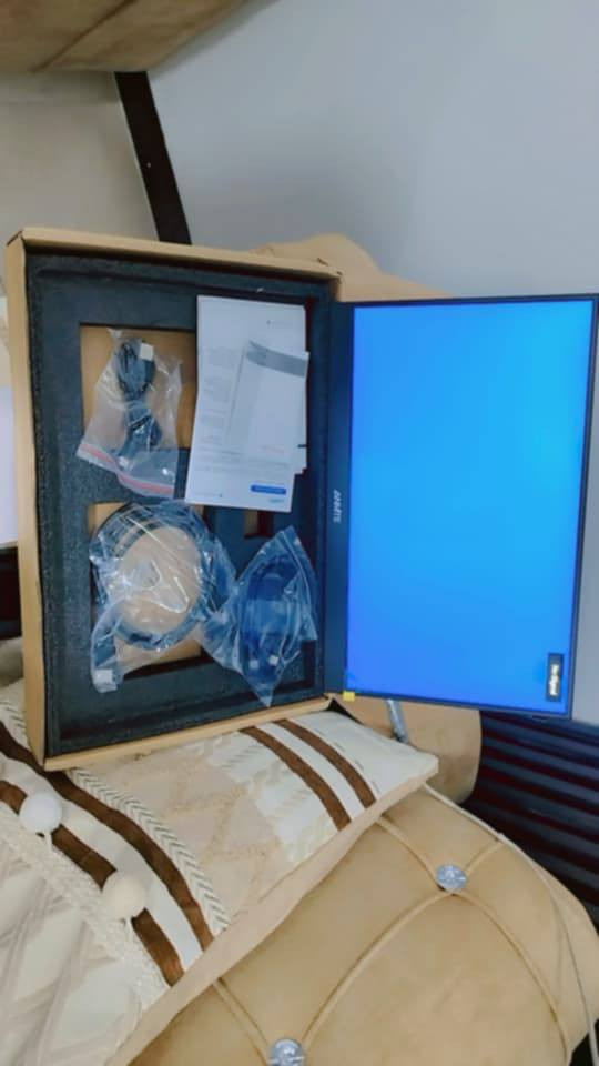 سلام عليكم شاشه مال العاب لجماعت السفرات ويلي يريد يلعب ب سيارة باغي موصفات كدامكم  مكاني موصل جانب الايمن سعرهه 60 شامل توصيل


**إذا كنت صاحب هذا الإعلان وتريد حذفه لأي سبب، رجاءا أرسل رسالة إلى الدعم الفني**