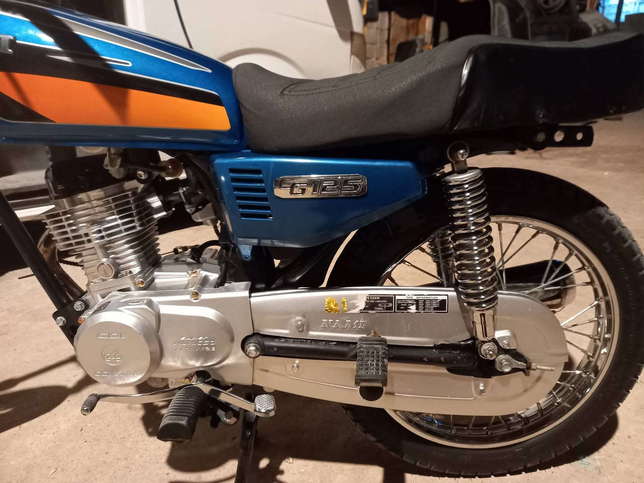 ادوات الدراجه بعدها كارتون محرك سي ناما مكاني ابو الخصيب *********** السعر 650
