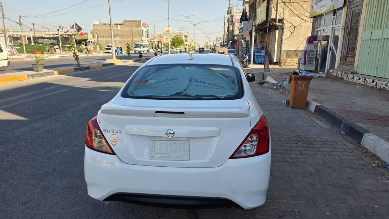 السلام عليكم
صني موديل 24 رقم بغداد 
السياره جديده بمعنى الكلمه مال موضف استخدام جدا قليل 
و كفاله عامه و السونار موضح بالصور 
السعر 120 
مكاني كربلاء ***********
