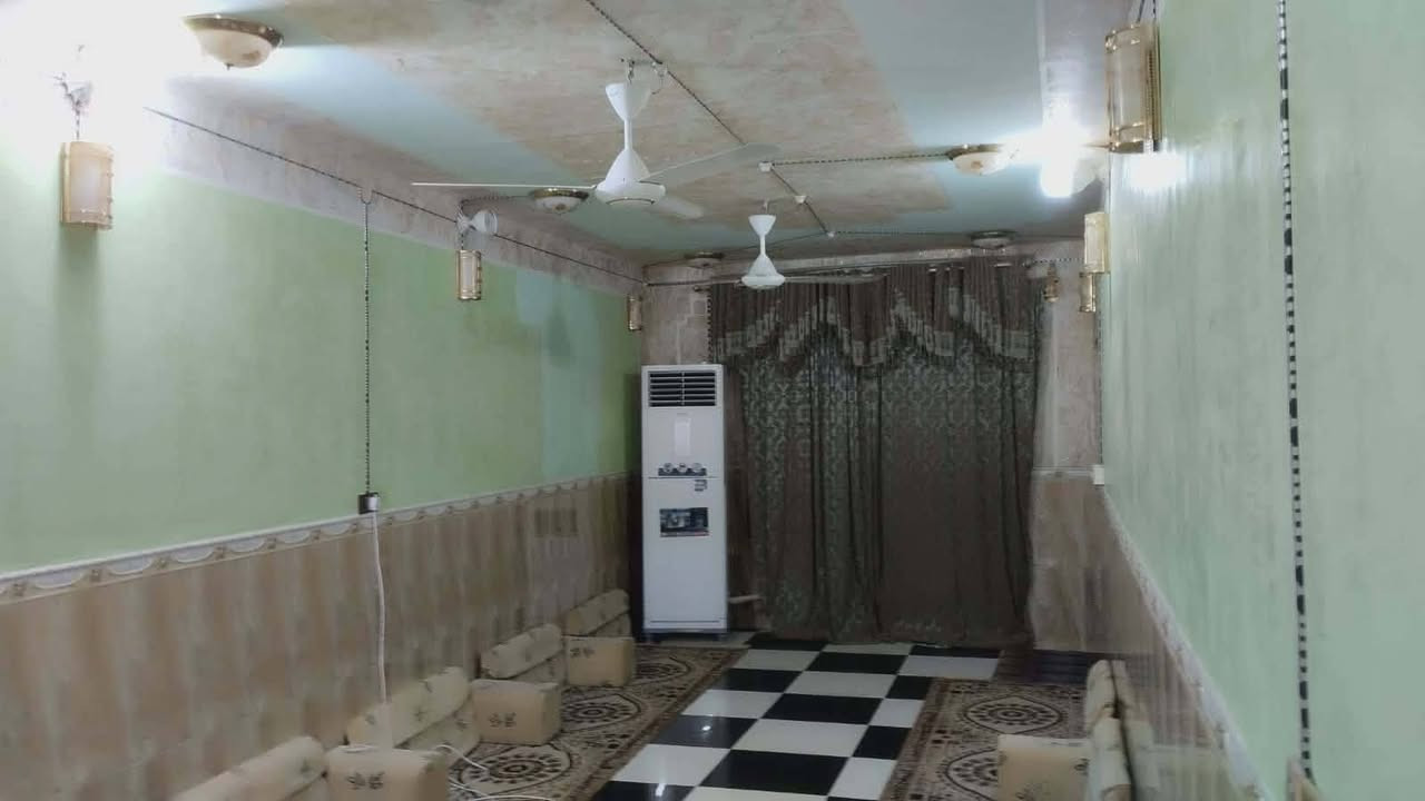 دار سكن 200 م حي العسكري
(طابقين) 
4 غرف نوم +صاله +أستقبال+ مطبخ 
#الثقه #والمصداقيه #شعارنا👌
💥 عروض جديدة 💥
مكتب الثقة للعقار 
➖➖➖➖⁦🏡🏡⁩⁦➖➖➖➖
للأستفسار يرجى الأتصال
 على الرقم التالي
***********
نستقبل_طلباتكم__وعروضكم 
مكتب الثقة للعقار الشطرة  الآمن للتسويق العقاري  ___
 الشطرة /حي المعلمين مقابيل كوخ السلطان
🔻
