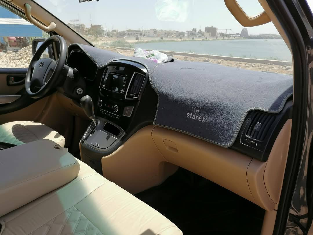 هونداي استاركس مديل 2020 المعلايه 2022 بسمي ذي قار مفتوح ومحور امسكر مكينه 12 قبق السود الون فيلي بيها الصندوك بار مكانها ذي قار سوق السعر 235  ***********  رقم انكليزي ماشيه 34 الف
