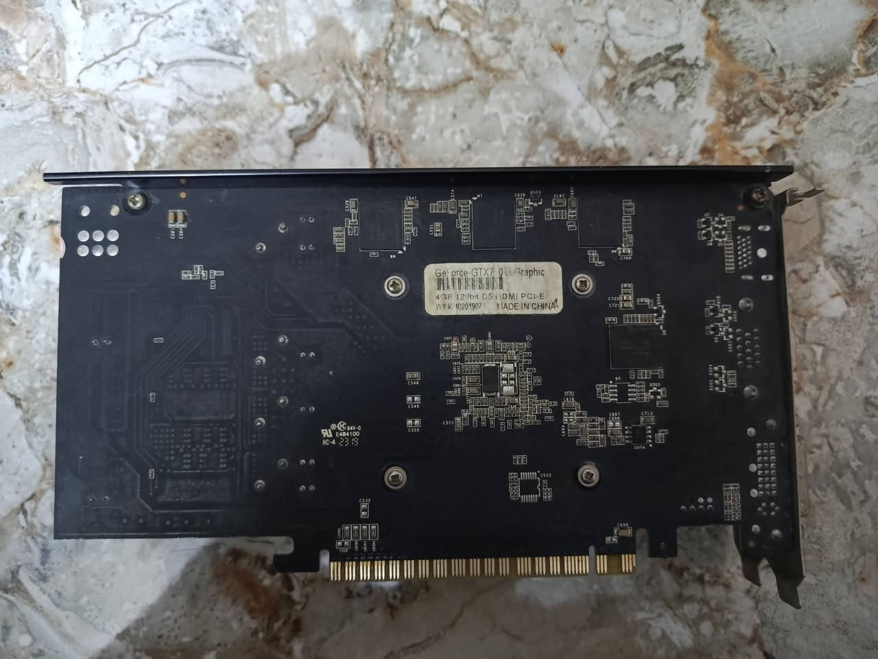 كرت  gtx750ti4gb 
Fake 
Nvidia 
سعر 50مع التوصيل


**إذا كنت صاحب هذا الإعلان وتريد حذفه لأي سبب، رجاءا أرسل رسالة إلى الدعم الفني**