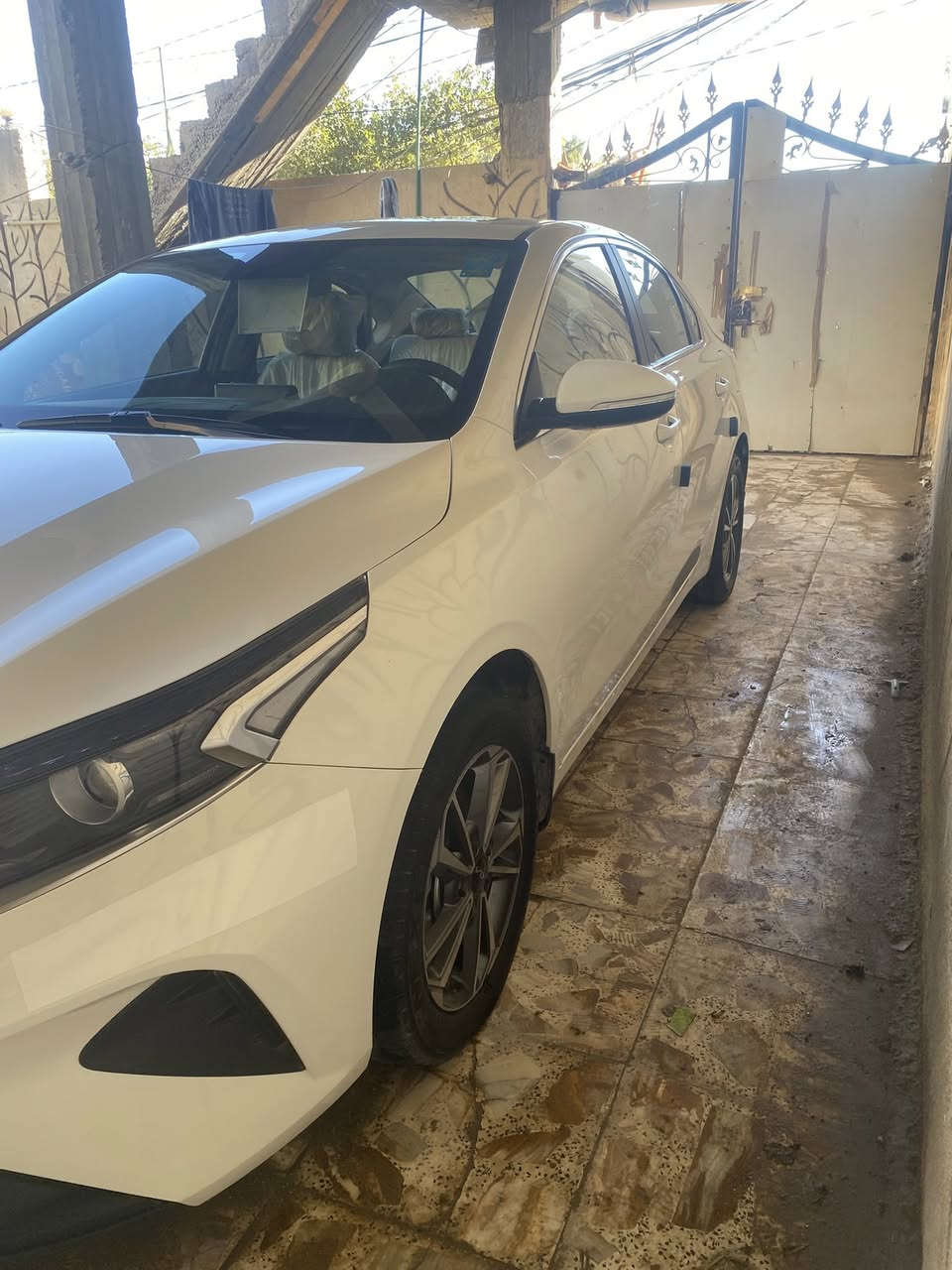 السلام عليكم سيراتو خليجي 2024مكينه 2000فول مواصفات رقم نجف جديد تبريد قطعتين بيها مواصفات هواي سياره ماشيه 21السعر 195وبيها مجال ❤️‍🩹الاتصال ‭٠٧٨٠ ٣٥٨ ١٠٤٦‬
