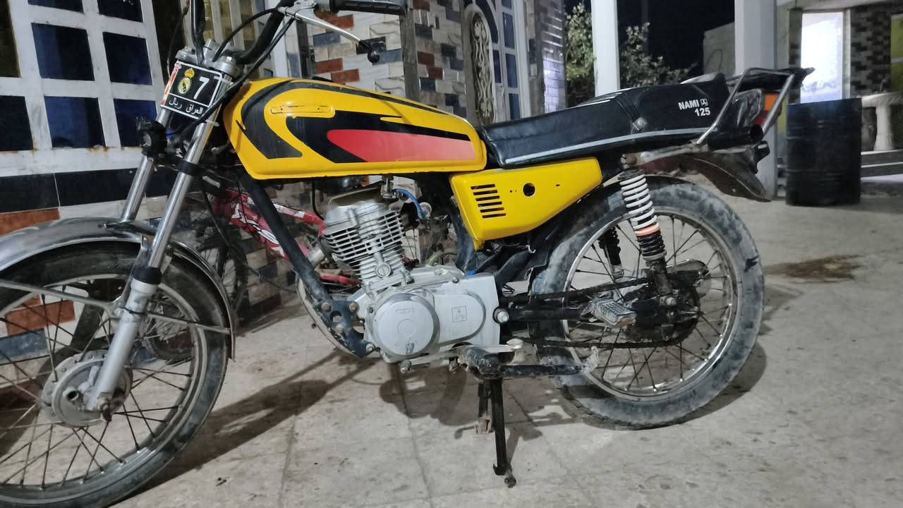 دراجه للبيع ادوات ب325  الدراجه لا تبخير ولا تنقيص دهن  كهربائيات كلشي شغال بيها مكاني مدينة ام الشويج  وهاذ رقمي *********** الي مو شراي لا يداهر ويكسر بيها
