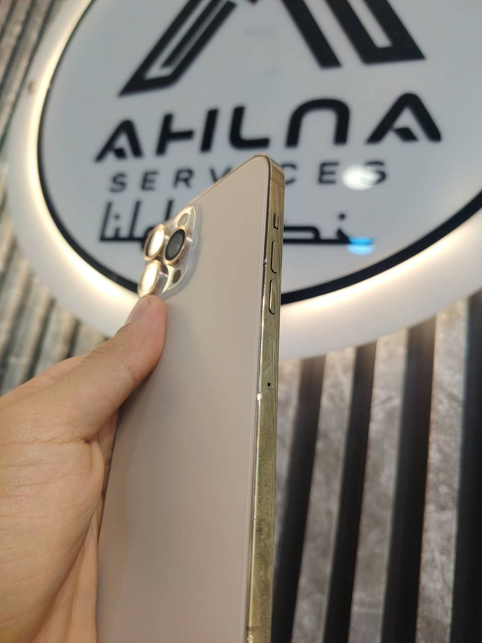 13برو ماكس للبيع 
ذكرتة 128
بطاريه 86
 فيس ايدي فقط مو شغال
تك سيمكارت 
سعرة 485 وبيه مجال قليل
تواصل خاص


**إذا كنت صاحب هذا الإعلان وتريد حذفه لأي سبب، رجاءا أرسل رسالة إلى الدعم الفني**