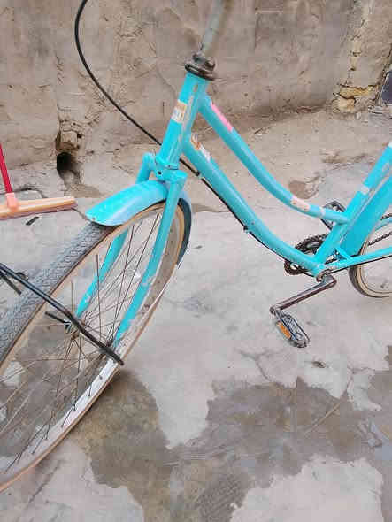 سلام عليكم بايسكل للبيع حجم 26 لون سمائي سعره 60 وبي مجال للشراي مكاني ناصريه مقابيل  جسر نبي ابراهيم اليريده خاص او هذا رقمي ***********
