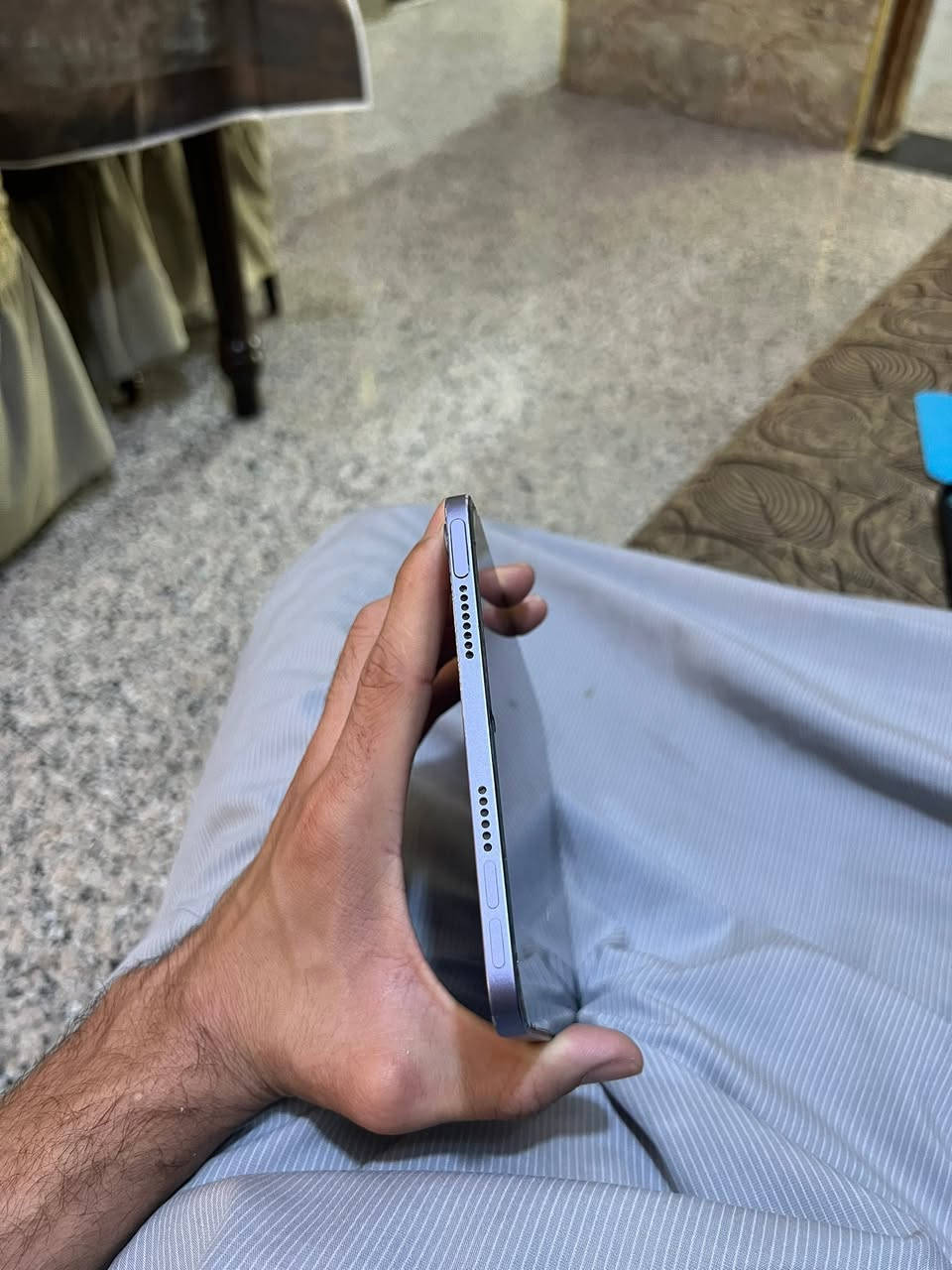 سلام عليكم ايباد مني 6 كامل ملحقاته جهاز بلادي على وضع شركه ممبدل بي اشي ذاكره 64 الي يفيده يتفضل  
***********خاص
