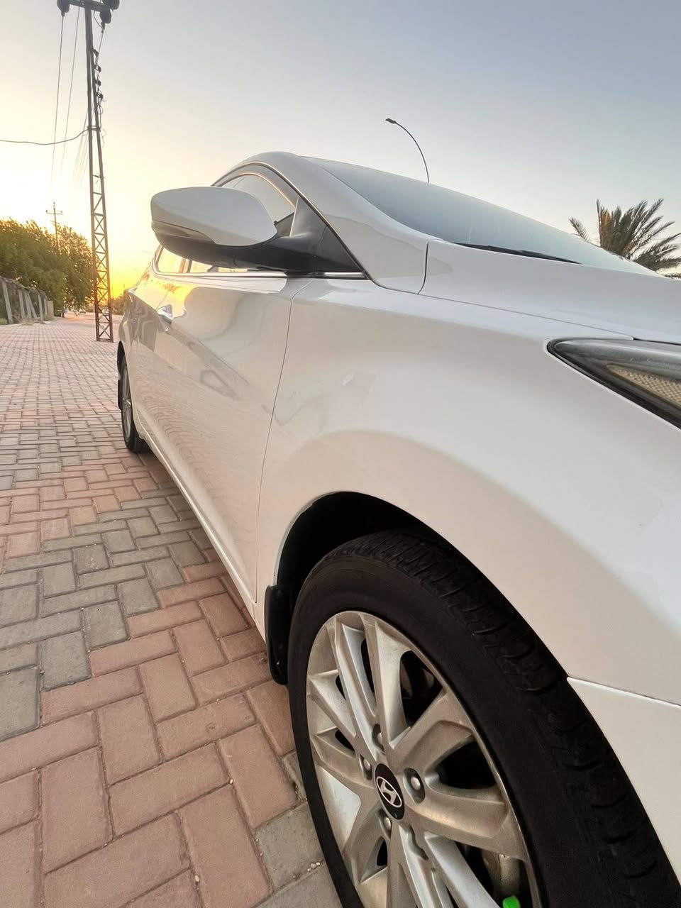 السلام عليكم
للبيع النترا موديل ٢٠١٥ رقم بغداد الدولي بسمي فول  ماشية ٩٧ الف كفالة صبغ وتبديل عدة الدوسة اليمين وبيها مكانين بارد بسيطات السيارة جاهزة من كلشي مكينة كير كفالة السعر 128$ مكاني كربلاء
***********
