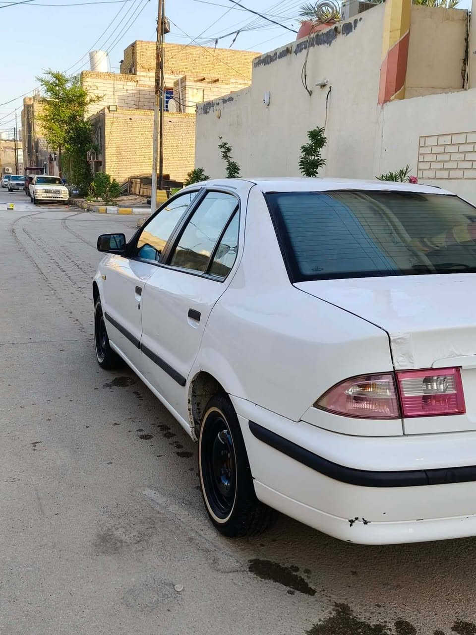 سمند ٢٠١٢ كفاله فقط البنيد طاير ومرجعه تخم تاير جديد حداديه جديده تبريد كير مكينه كله جديد و خياس خفيف  فقط البصوره  السياره على وضع الشركه
تحويل ثاني يوم 
السعر ٤٧
 الاستفسار ***********
