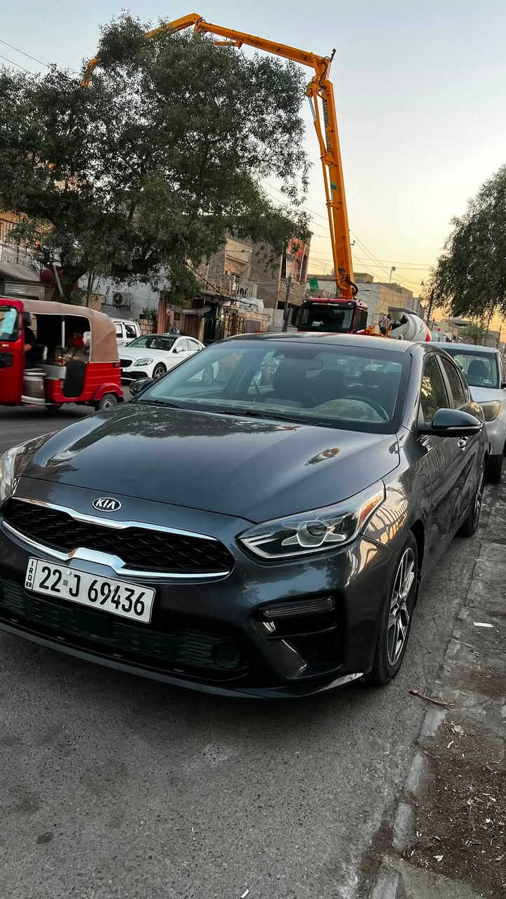 السلام عليك
سيارة كيا فورتي 2020 EX

سيارة خير من الله صدر جديد تخم تاير جديد

فول مواصفات عدى الكشنات مو جلد 

تحديد مسار 

بنراما

تدفه تبريد ستيرن وكشنات

بصمة 

رادار 

تحكم سترين 

قطعتين تبريد

ثلات تحكمات قيادة

حساسات

قيادة ذاتية 

 مكينه 2000 دوش 

كير AT مبدل بامريكا 

السيارة قطعه وحدة صبغ

بيه بارد باب الخلفي وباب السايق بعدة على وضعة 

ماشية 135 الف 

سيارة شمالية اربيل  عارضهة 135 ورقة وبيهة مجال 

سيارة باسمي تحويل ثاني يوم 

العنوان بغداد المشتل 

للاستفسار اكثر ***********
