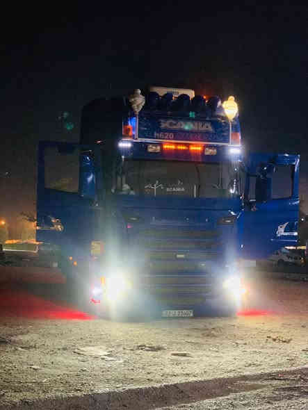 السلام عليكم سكانيه 2011 مكينه ٥٠٠ كير ٣/٣ راس بلادي بدون باج فول موصفات مربوطه براد فصل وربط بسمي  مكان السياره اربيل 
السعر ٣٤٠ 
الاستفسار الاتصال على الرقم ‭٠٧٧١ ٦٧٠ ٧٥١٠‬
