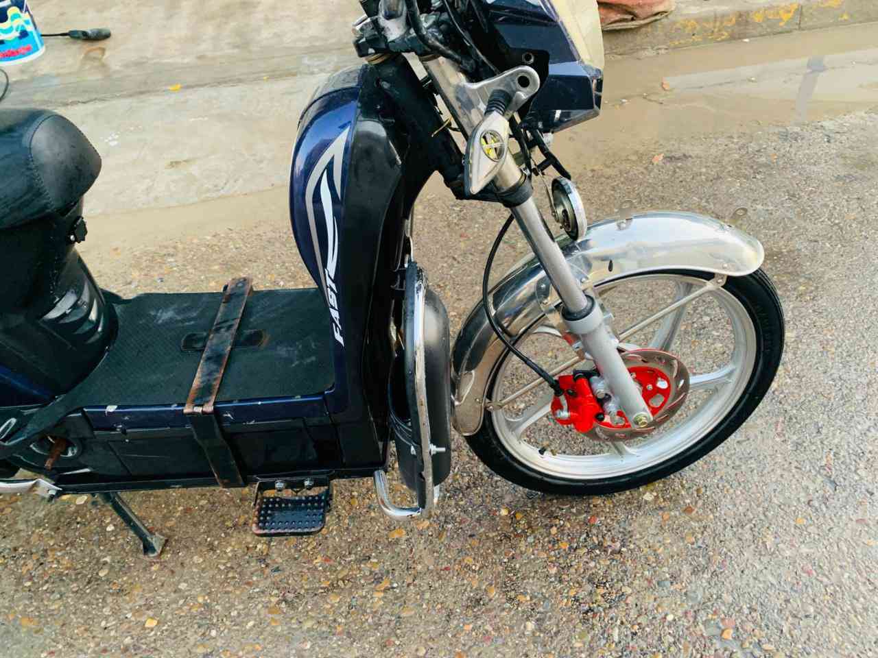 موطور شحن جديد  
مكلف بالنشر التواصل ع رقم  واتساب واتصال:*********** سعر 400وبي مجال
