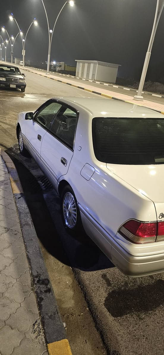 السلام عليكم سياره بسمي مكينه كير خير من الله محرك ٣٠٠٠ فيشتين حداديه السياره مكفوله من حادث تبريد ثلج بصره زبير تحويل ثاني يوم السعر ١١٥ للاستفسار ***********
