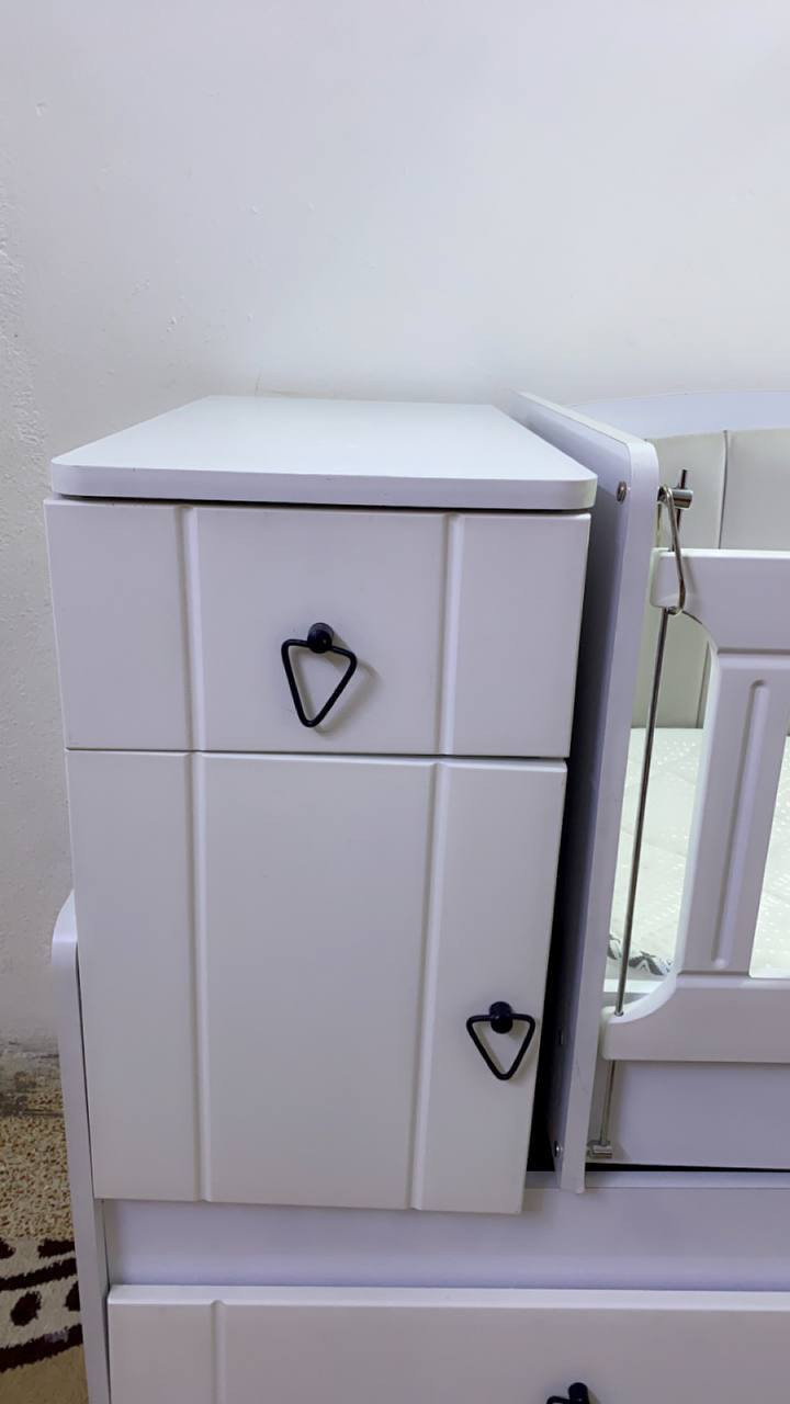 سرير طفل مامستعمل يكفي من حديث الولادة لحد عمر ٤ سنين سعر ٢٠٠ وبيها مجال


**إذا كنت صاحب هذا الإعلان وتريد حذفه لأي سبب، رجاءا أرسل رسالة إلى الدعم الفني**