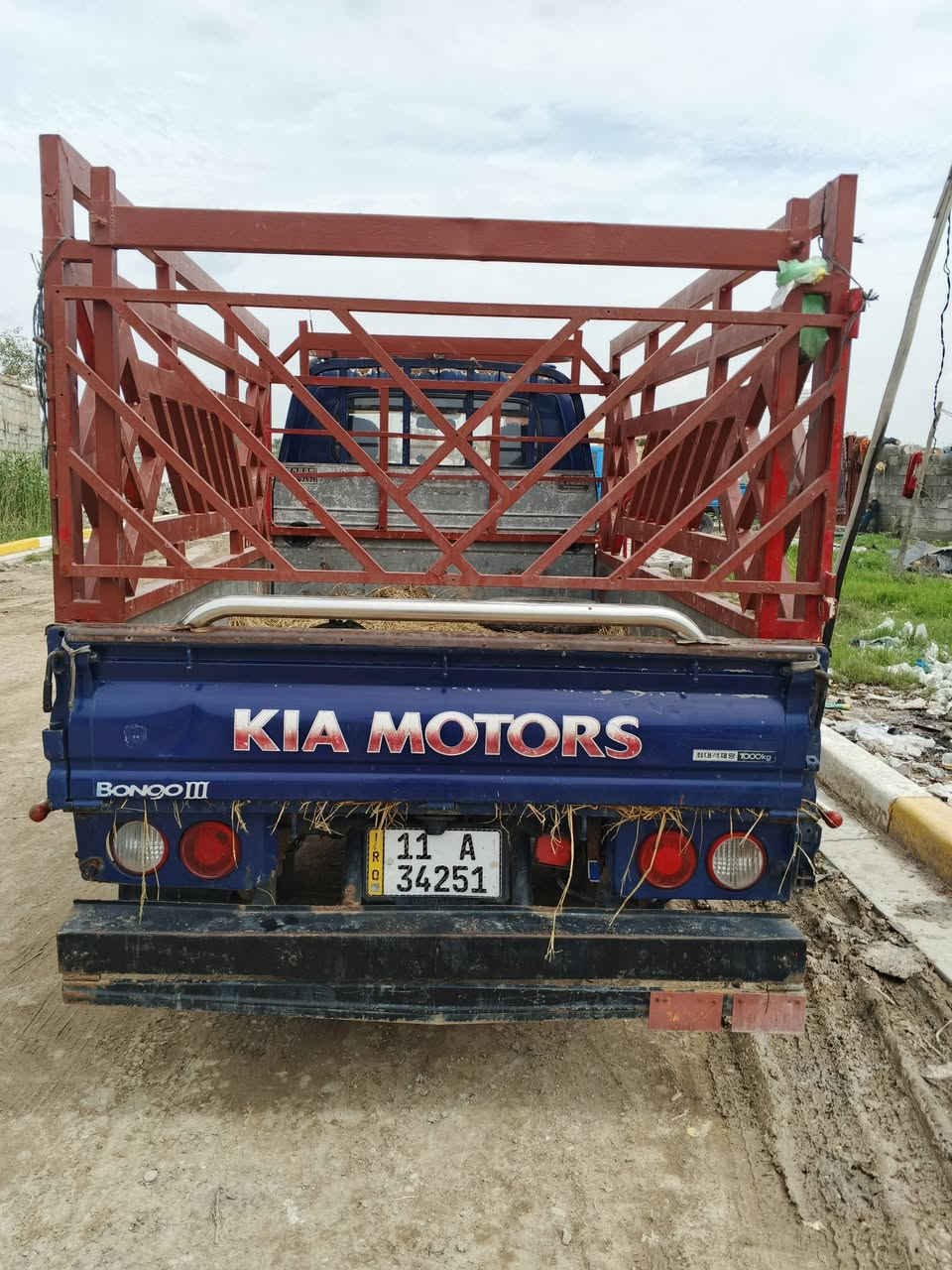 السلام عليكم هاي السيارة موديل 2007 كاملة كل نقص مابيهة مكينة جديدة صدر جديد تخم تايرات بسمي تحويل مباشر البكان ديالى بعقوبة السعر 86 ورقة وبيهة مجال وهاذ الرقم ***********
