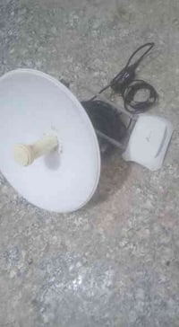 نانو للبيع اخت الجديده نضيفه جدا مع راوتر ومحوله يعني كامله بس شدها سع...