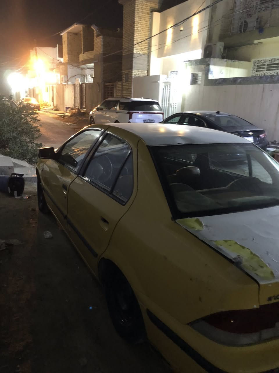 سلام عليكم سمندً ٢٠١١ رقم بغداد ب اسمي مصفره هيئه وغرامات سياره مكينته 2000 اهين فرنسي 
مكينته معلكه ولف بس شغاله وتمشي 
سياره لهاوزن لوره نازل مالته 
سعره ١٧وبيه مجال مكاني نجف قريه الغدير 
***********
