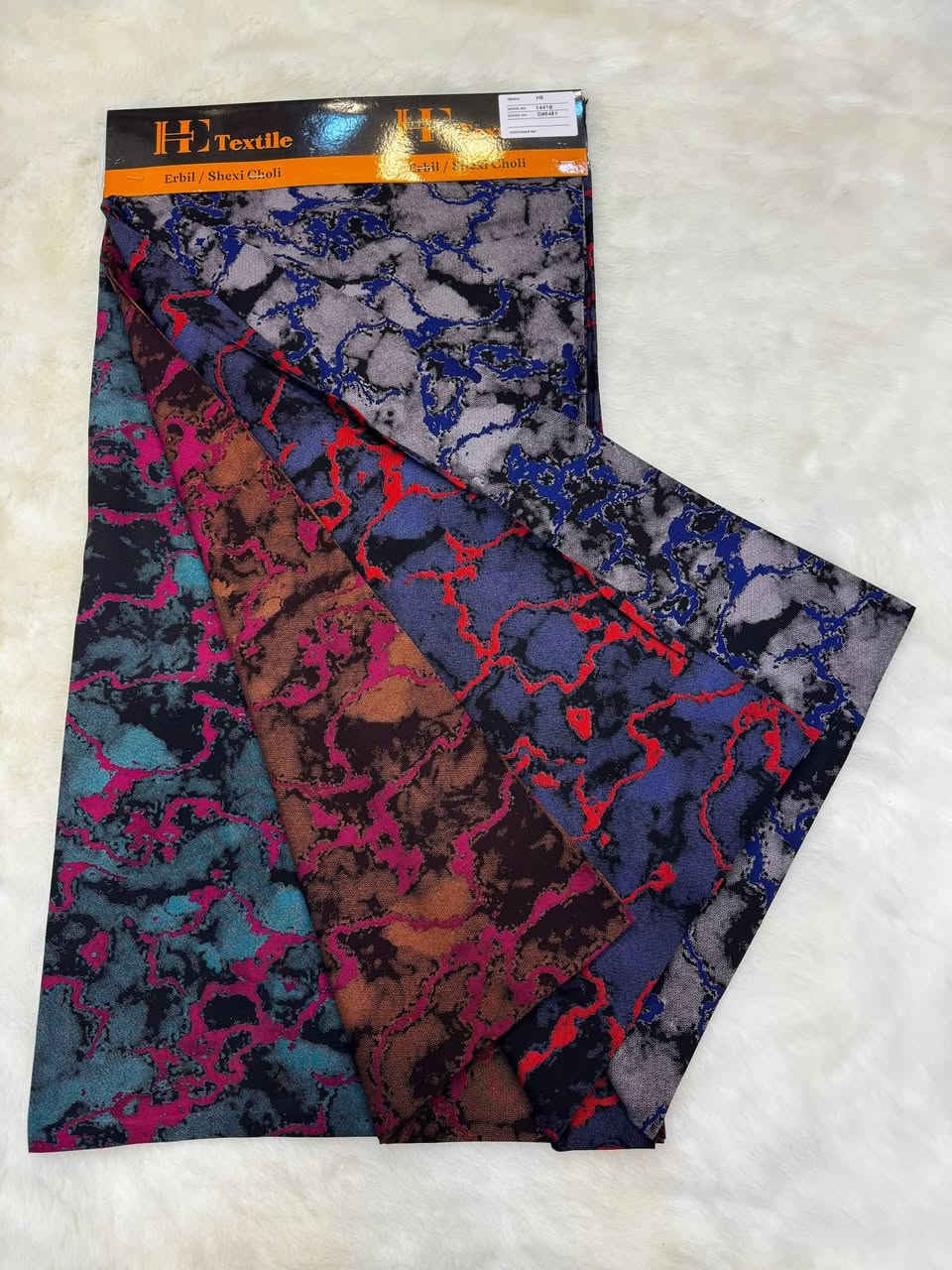 السلام عليكم
يوم  غدا يوصل ان شاء الله
كشمير شمالي دبل صبغ
المتر 3 الاف 
يستخدم للفساتين والدشداشات
البيع جمله ومفرد 
  تابع الصفحه ليصلك كل جديد 
  عنوان كركوك حي الواسطي عل سايدين النجده مقابيل صيدلية الفجر
بجوار لحم بعجين نونه
 للحجز  ماسنجر او واتساب ***********
رابط البيج الخاص
https://www.facebook.com/profile.php?id=61556801904013&mibextid=ZbWKwL
