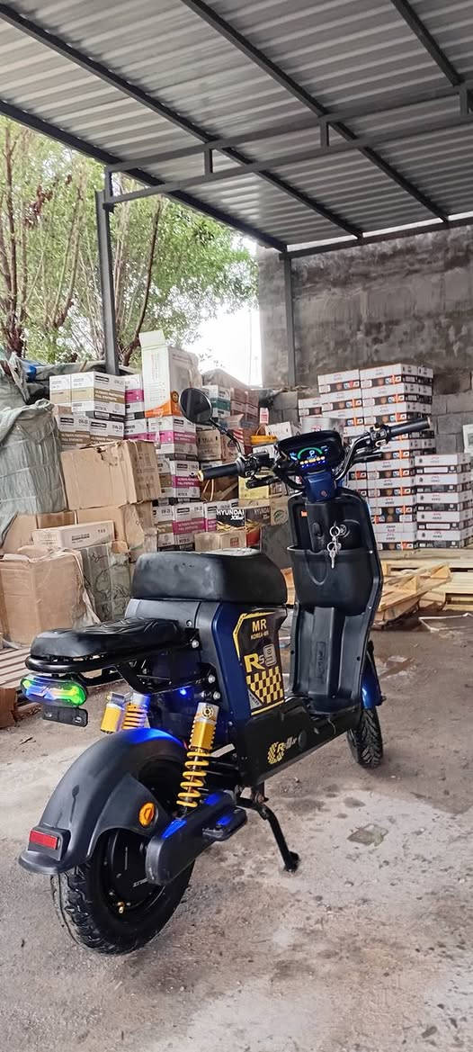 R9 M2026
كلشي شغال بيها
صارلها شهر من طالعة من الوكيل
بلوتوث اشاير هورن لايت عالي ناصي
بك لايت
كلشي شغال

رايدها ب٥٥٠ وبيها مجال
ملاحظة "هاي النوعية قطعة نادرة بالسوك"

مكاني ابو الخصيب حمدان 
رقمي ***********
