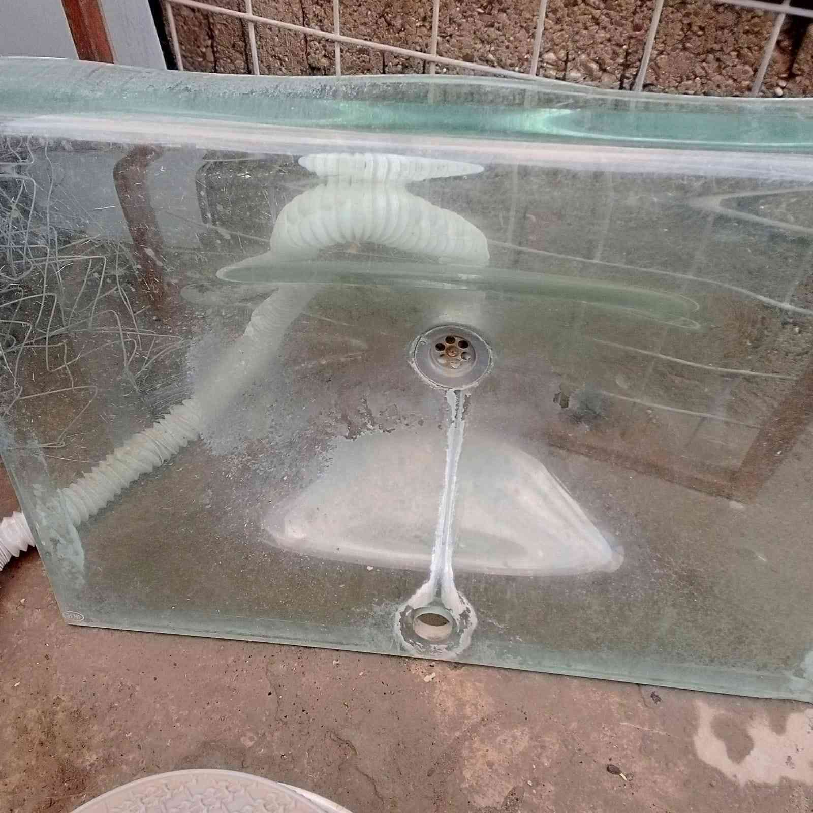 ميز ابلازمه و مغسله للبيع سعرهن ٣٠ ثنينهم شراي تعال خاص


**إذا كنت صاحب هذا الإعلان وتريد حذفه لأي سبب، رجاءا أرسل رسالة إلى الدعم الفني**