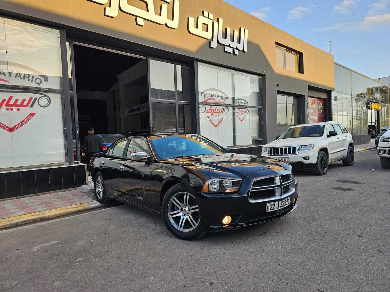 للبيع 
سعر 149$
دوج جارجر موديل 2012 ماشيه 170 الف 
لون اسود سيارة جديدة بمعنى الكلمة
استخدام شخصي شرط ما مشتغله خط 
محرك ٦سلندر حجم ٣٦٠٠ 
محرك كير اكسن شرط
🚫سيارة بيها صبغ ٣ قطع بدون دواخل 
صدر امامي خلفي جديد
بصمة باب بصمة تشغيل عن بعد كشنات جلد و كهرباء هيتر بلكشن 
شاشة كبيرة تحكمات ستيرن كامرة دواره حساسات أمامي وخلفي 
 تبريد قطعتين ثلج❄️❄️
رقم اربيل دولي رقم وهزة وسنوية جديد شرط التحويل 

للاستفسار مراجعة مكتب منار الحدباء لتجارة السيارات وتنظيم عقود بيع وشراء السيارات موصل حي المثنى فرع إعدادية الرسالة

***********
***********
