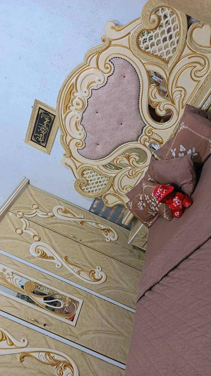 غرفه نوم نضافه 80 بلميه شغل عراقي السعر 500 الف قفل مكاني بصره تنومه واتساب متوفر ***********
