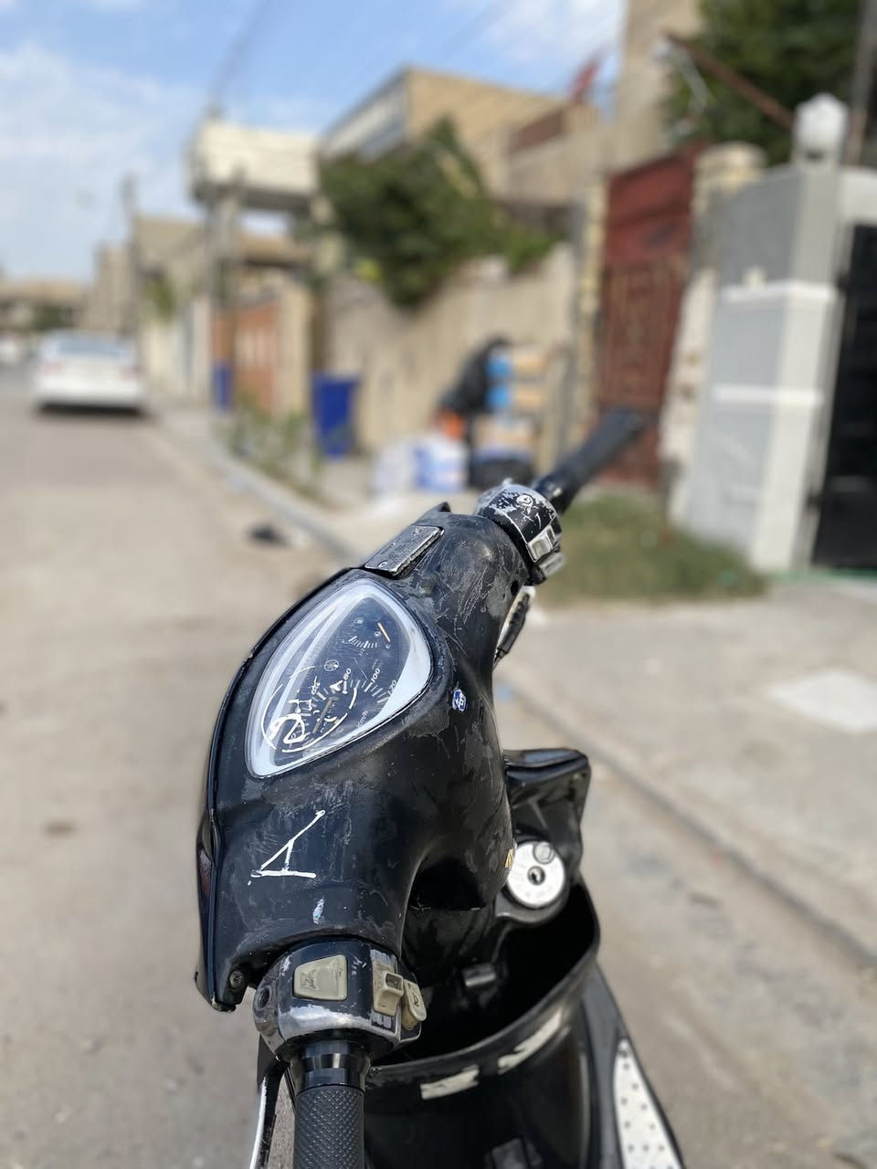 سلام عليكم دراجه ماكس عدله للبيع مكينه بلاديه حلوه سلعه معدل دراجه احله من صور تجي وسوف سلف كابريتر تجاري دراجه ناعمه حيل نكره شوكت متجيه عنواني تقاطع دوريش***********
