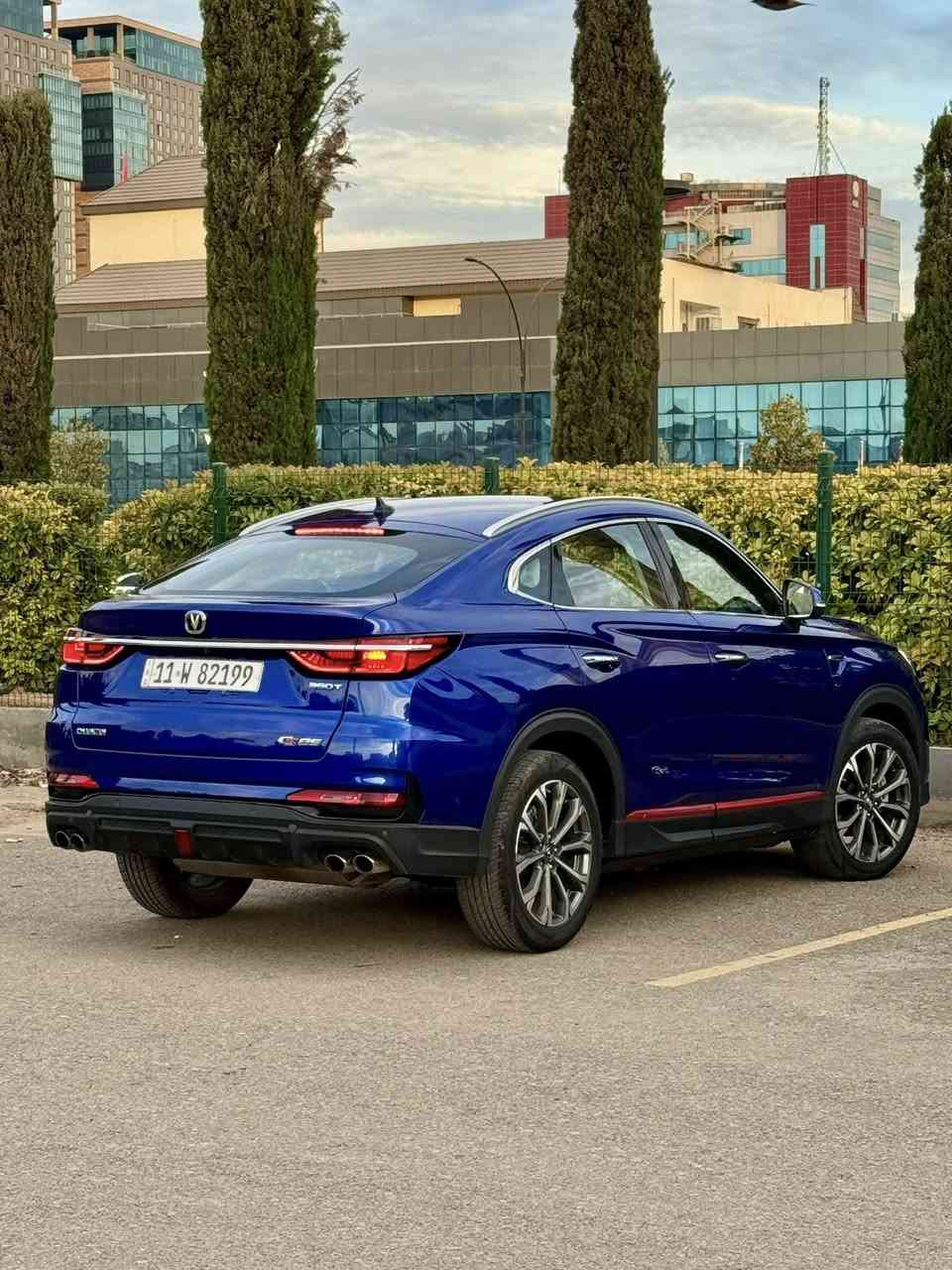 سلام عليكم شانجان cs85للبيع مديل 2022
سيارة ماشية 38الف
بحالة الوكالة جديدة 
مواصفات تشغيل عن بعد 
كشنات تبريد  كهرباء 
تحكم مقود منع الخروج عن المسار 
منع الاصطدام 
تشغيل عن بعد وتتحرك عن بعد بل بصمة وقوف تلقائي
كير طيارة محرك 2000تيربو 🚀🚀🚀
8وسائد هوائية 
فتحة بانوراما
سايد بريك بصمة 
4وضعيات قيادة 
ايكو نورمال سبورت ❄️ ثلجي
كامرة 360رادرات بيها رصعة بل جاملغ الايمن ومصلحة بارد وعليها اضافة دواسات كهرباء بلادية من الشركة بالف دولار 
سيارة جديدة وكل شهر اسويلها صيانة دورية مداريها كلش وبانزين كلة محسن عنواني بغداد تقاطع درويش للاستفسار ***********السعر 177 وبيها مجال انشالله
