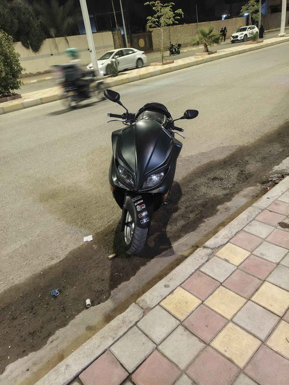 السلام عليكم فورزه 09 بصمه كهربائيات كلهه ع بلاد  كزوز رياضي موسجل شغال نضام كير عادي واتماتيك نضام بي سبورت ونضام عادي وشغاله أي نقص مابيها نكره سلف بكل وقت الدراجه بدون اوراق الكفر شويه يرادله ترتيب الدراجه مراوس حسب القناعه مكاني الرمادي ***********
