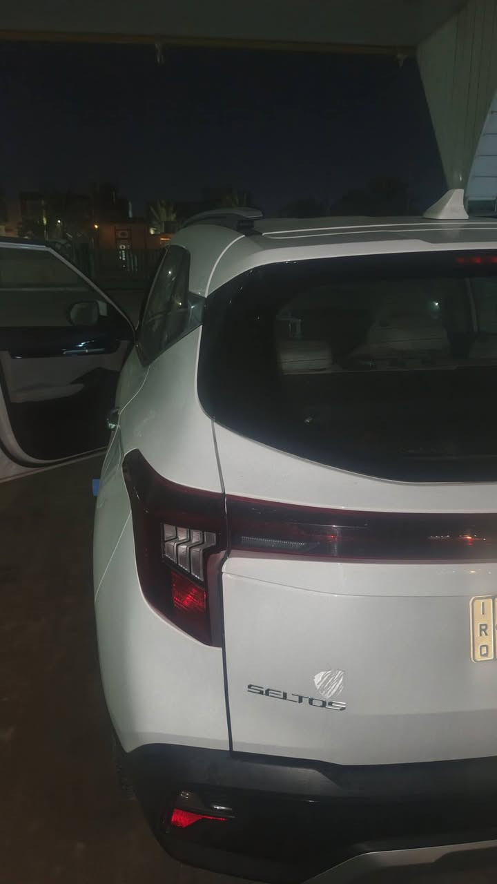 كيا سليتوز 24 كفاله عامه
خليجيه محرك ١٦٠٠ دبل نوزل 
فول ما عدا البانوراما 
ماشيه ١٩ الف كامله دوشمه ارضيه وتخم تاير 
رقم بغداد تحويل مباشر
العنوان ذي قار 
***********
