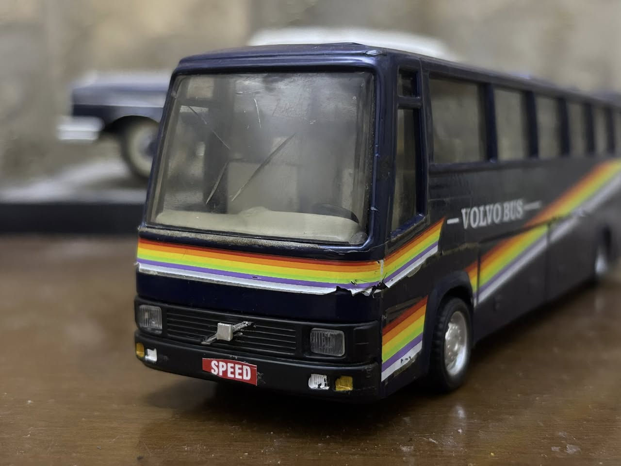 Volvo Bus 

صنع في إسبانيا 🇪🇸 قطعة نادرة 
حديد بالكامل وزن ثقيل جداً
الحجم 1:50 

السعر 28 الف

للحجز على الخاص او على الرقم ***********
