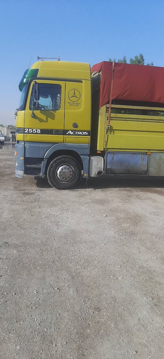 اكتروز سنكل للبيع موديل 2001 سياره جاهزه للعمل سنويه جديده شرط التحويل باسمي بدي حمداني فول مواصفات /***********/***********
