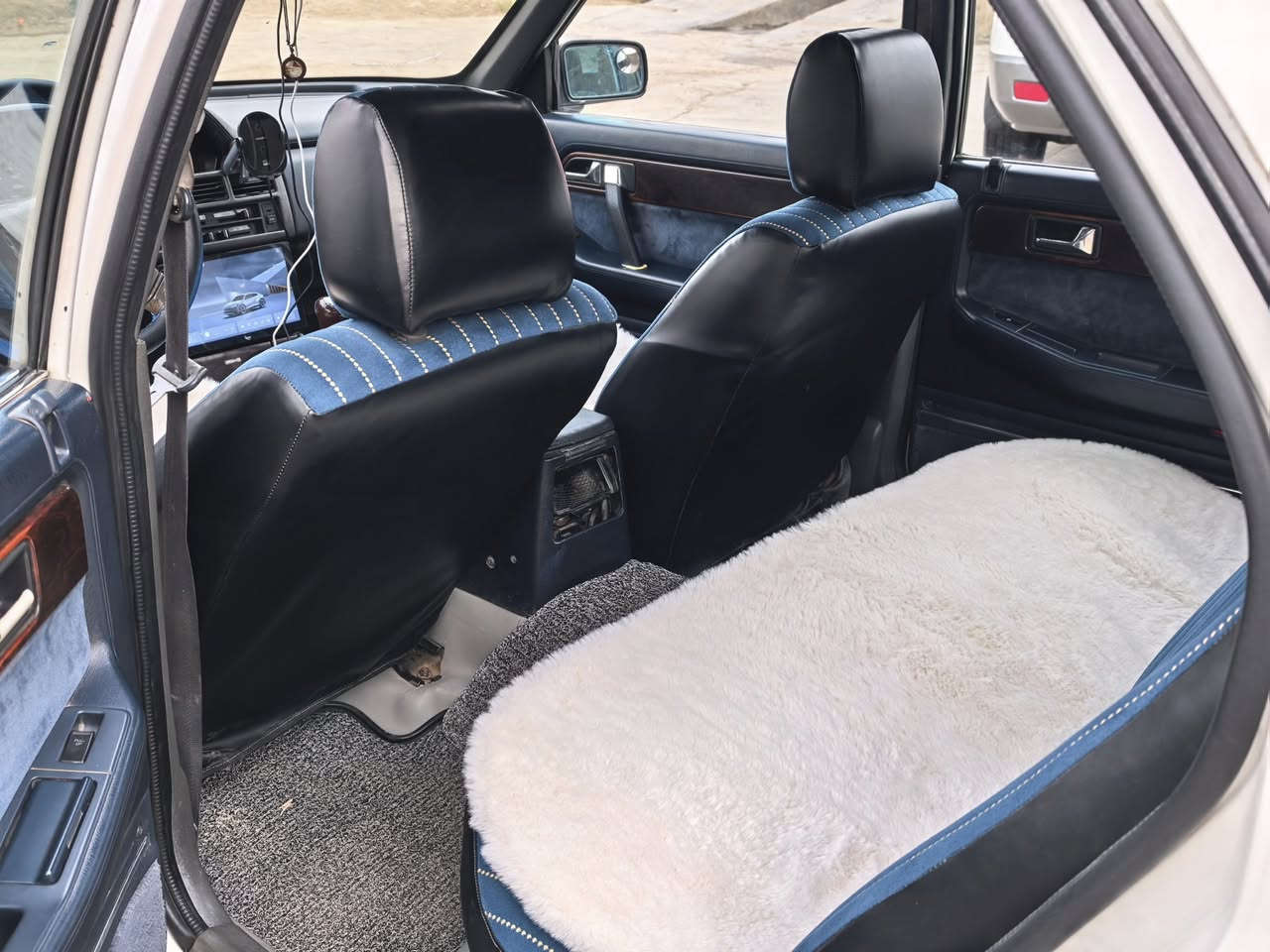 مازدا 929 موديل ٩٣ السياره ملكطه خياسات كامله اي نقص مابيه السعر ٥٠


**إذا كنت صاحب هذا الإعلان وتريد حذفه لأي سبب، رجاءا أرسل رسالة إلى الدعم الفني**