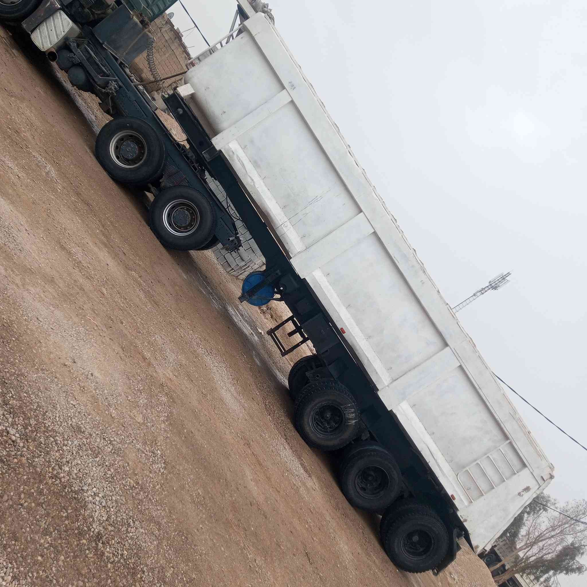 سلام عليكم عربانه لبيع
***********
