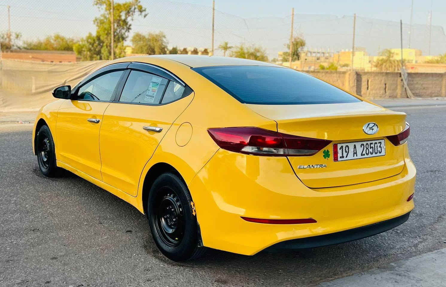 السعر 118 الستفسار ***********هونداي النترا 2017 خليجي مكفولة كفاله عامه فتح وتبديل مكينه 2000 وكير مكفولات حداديه جديده تخم تاير جديد تبريد قطعتين ثلج دوشمه جديده تحكم ستيرن شاير بل مري مري شفط حساسات خلفيه اماميه لسياره جاهزه بنعمه الكلمه كفاله من المعجون السياره نص فول مواصفات رقم كربلاء بسمي سنويه  2030 مصفره هيه وغرامات مشروع وطني مكان السياره كربلاء
