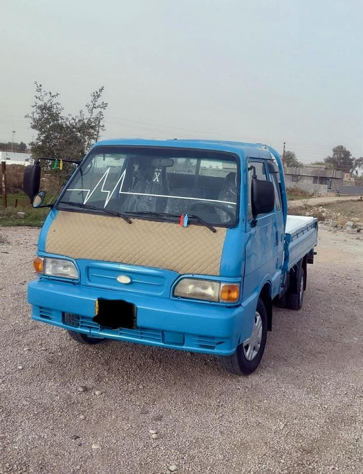 سلام عليكم كيه بنكو قماره وربع موديل 1996نضيفه رقم الأنبار      لماني محرك وكير وشاصي واكسل مكفول قمي ***********
