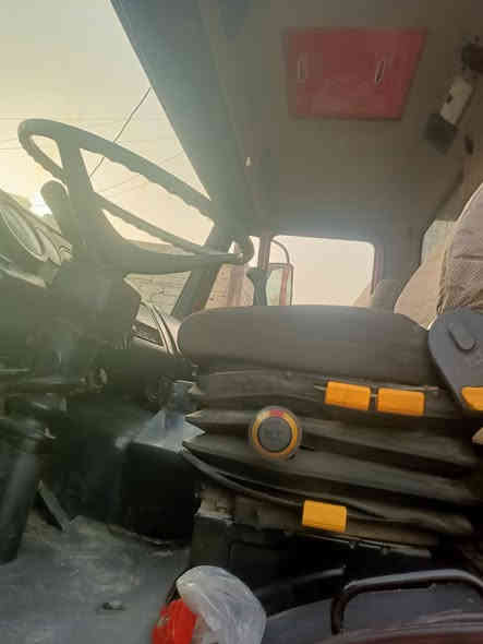 البي 82 للبيع محرك عشره كير برميل اكسن جيف قماره 89 رقم انبارمشروع وطني بلسنويه راس  جاهزة للعمل هاتف ***********
