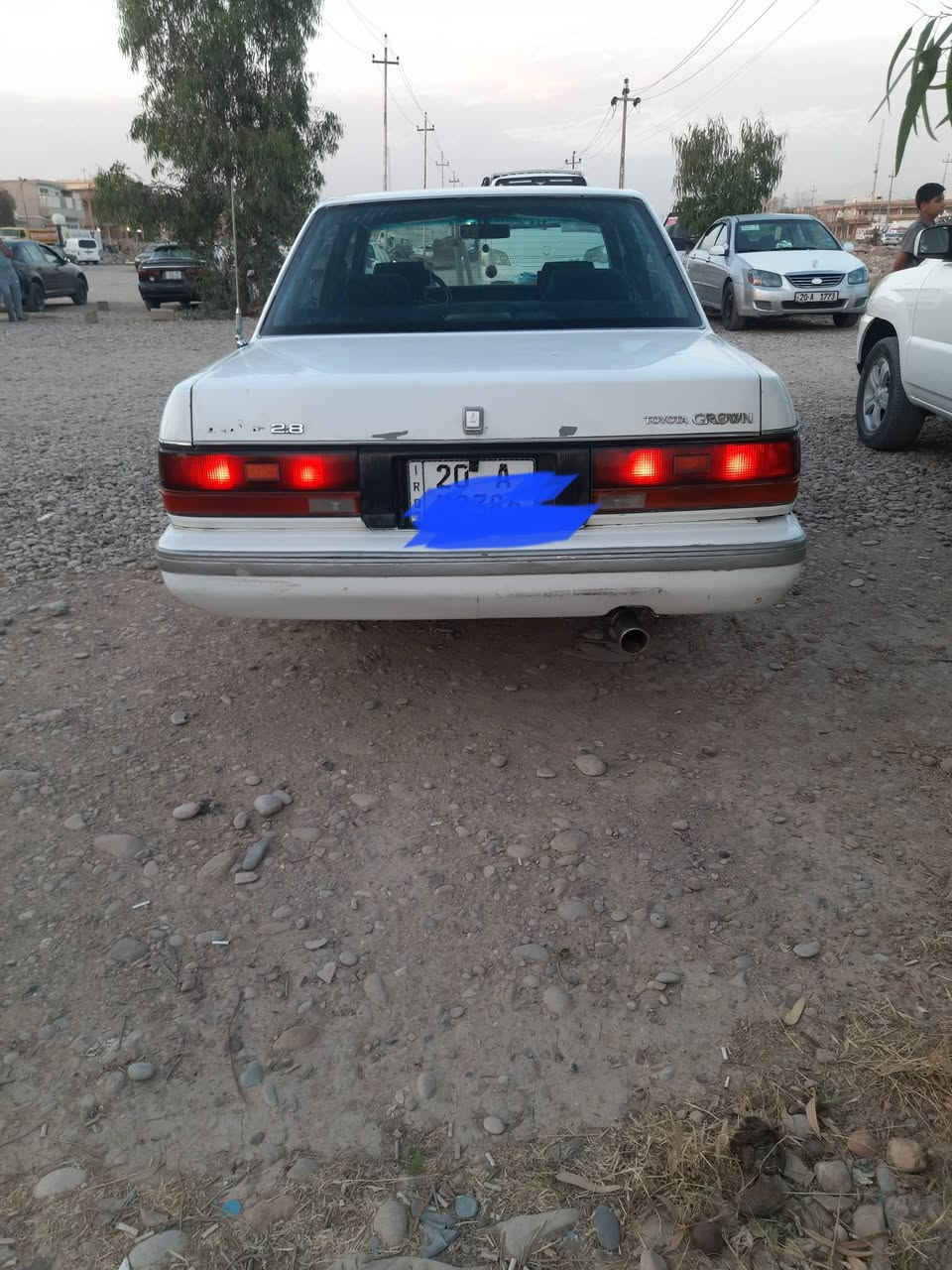سيدان يسرا بلادي موديل 1991سنوية 2027رقم نكليزي ديالى كير ومكينة شرط تدفة وتبريد تخم تاير حدادية مضبوطة شرط تحويل مكاني ديالى شهربان رقم ***********
