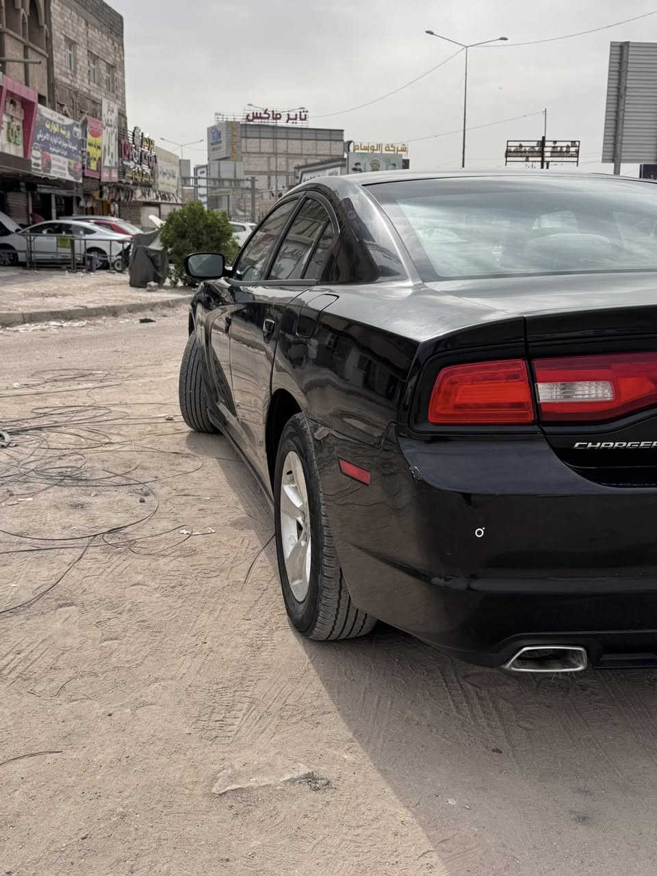 يالله السلام عليكم جارجر ادوات كفاله من الكصة والضربة والصبغ سياره جديده بمعنى الكلمه وماعايزه ربع 
تاخذه كبل تسجله كير مكينه تبريد حداده كله كارتون السبير مانازل ماشيه 240 الف كيلو طخم تاير جديد باتري جديد   
مستعجل ع بيعته مكاني بصره 
السعر 70 وبيها مجال 
***********
