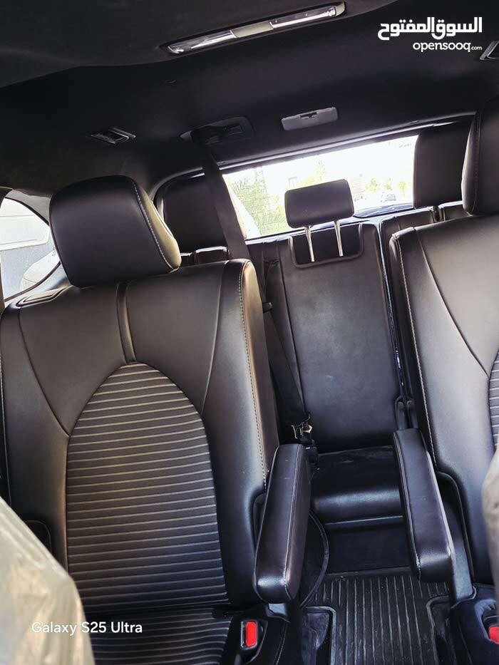 تويوتا هايلندر سته سلندر السعر ٢٨٠ 
الاتصال *********** البصره
