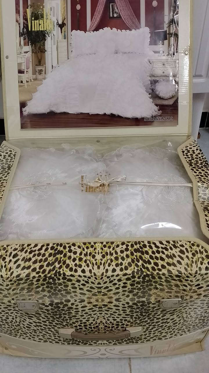 للبيع فرشه بس يرادلها غسل كلشي مابيها
وسرير طفل هزاز هو الدوشك مالته بعدها جديده


**إذا كنت صاحب هذا الإعلان وتريد حذفه لأي سبب، رجاءا أرسل رسالة إلى الدعم الفني**