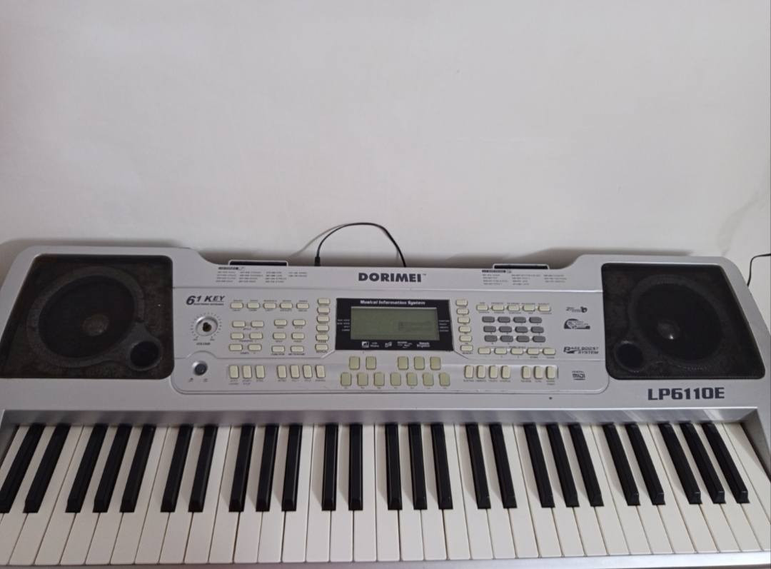 للبيع اورك دورومي اخو الجديد مستعمل قليل عزف شرقي و غربي مكاني بغداد سعر خاص
***********
