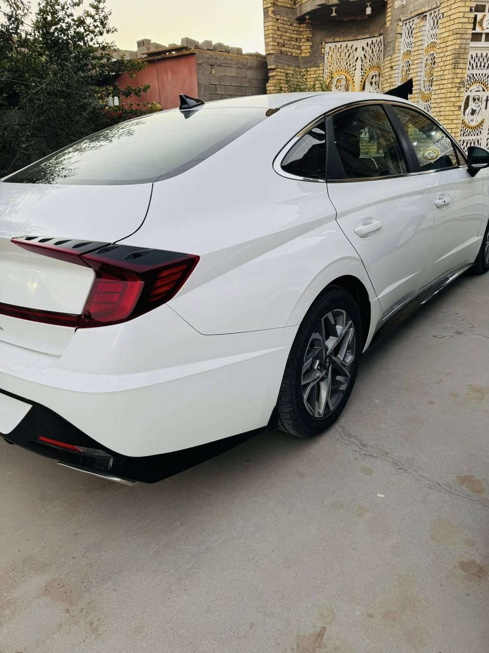 سلام وعليكم من رخصت الدمن المحترم 
سونته البيع مديل 23
منفيس بسمي 
مكينه 2500تيربو
كل تفصيل بلصور حته الحادث مال امريكا
تفصيل اكثر اتصل***********
مكاني البصراه مكلف بلنشر
