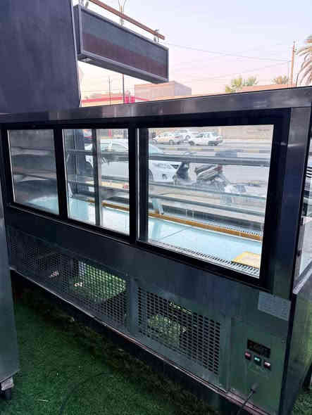 براد كيك درجه اوله ٦٥٠
وشويه دجاج تركيه درجه اوله الشويه مامشتغله ابد ٩٠٠
الرقم 
‏‪***********‬‏
