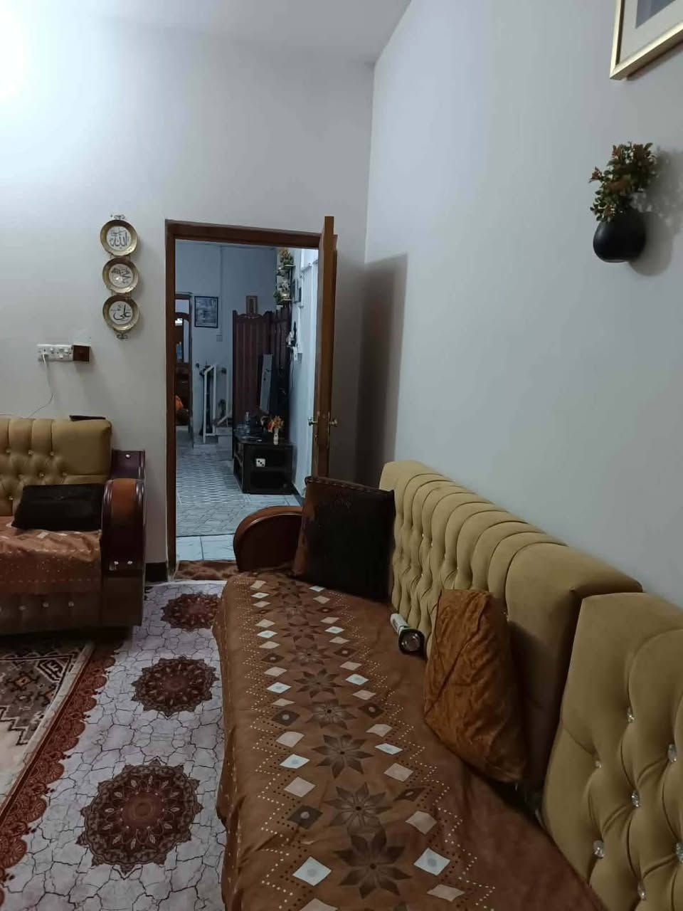 🏠 دار  لـــلـــبـــيــع 🏠 
 
الموقع : حلة ..  ابو خستاوي شارع الغسل
                                                        
نـوع الـعـقار:   (طابو زراعي سند 25 )  

المساحة ١٥٠م

السعر. ٦٥

غرفة وكليدور ومطبخ واستقبال وصحيات 
 

------------------------
#لـــمـــزيـــد مـــن الــــعـــروض يـــرجـــى الاعـــجـــاب بالـــصـــفـــحـــة لـــيـــصـــلـــك كـــل جـــديـــد&
======================
#لـــمـــن يـــرغـــب فـــي عـــرض عـــقـــاره لـــلـــبـــيـــع فــي الـــبــيــج يـــرجـــى الــتــواصــل مــعــنــا ع الــخــاص 

#مـــكـــتـــب
 شهاب العبادي للعقار
#الـــكـــائـــن فـي ناحية ابي غرق - حي الجواد- قرب جامع المتقين 
------------------------------------------
لـــلاســــتـــفـــســـار الاتـــصـــال عـــلـــ

*********** 
***********
