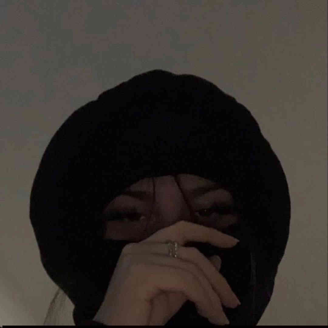 جميع الالوان متوفره داخل الصفحه 
ازياء علي الطيب
