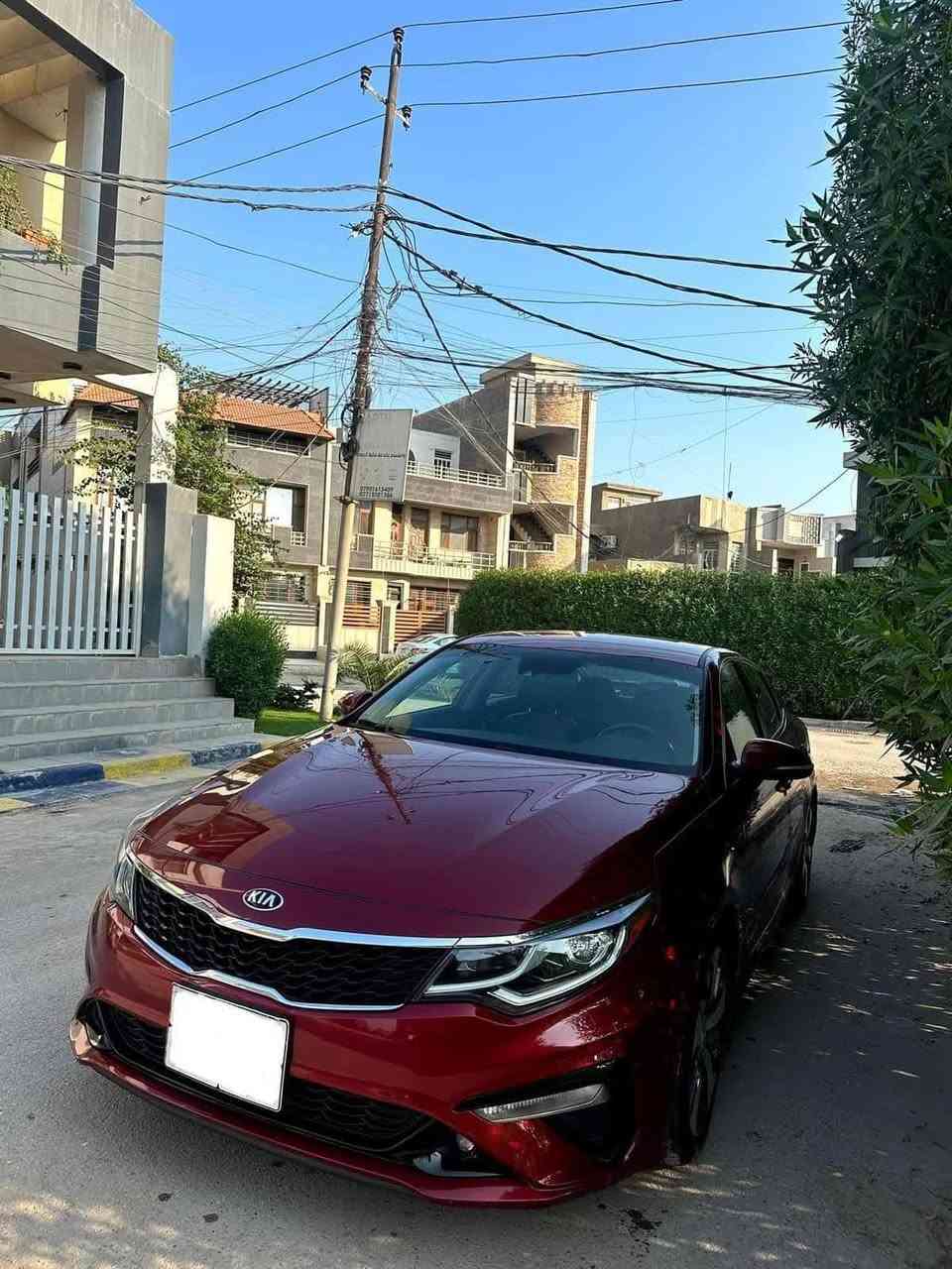 ماشيه 64
مواصفات السيارة 
محرك 2400
رادار امامي
رادار خلفي
تحديد مسار
حساس خلفي
قيادة ذاتية
بريك ذاتي عند الاقتراب من السيارة القريبة
فول تحكم ستيرن
ويل كب ١٧
شاشة اعطال
شاشة كبيرة دوارة
لد نهاري
اشاير بالمري
ثلاث وضعيات قيادة
‏Abs
بلوتوث اواكس
صندك بصمة
حادث السيارة مرفق في المنشور 
السياره رقم أربيل 
مكاني الفلوجة 
السعر 125$
***********
